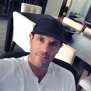 Meet your Posher, James